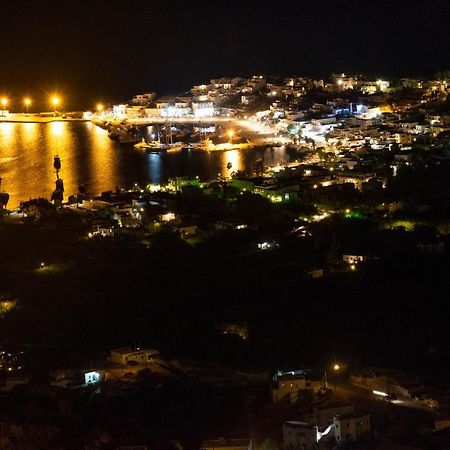 Traditional Stone House With Breathtaking View Serifos Town 外观 照片
