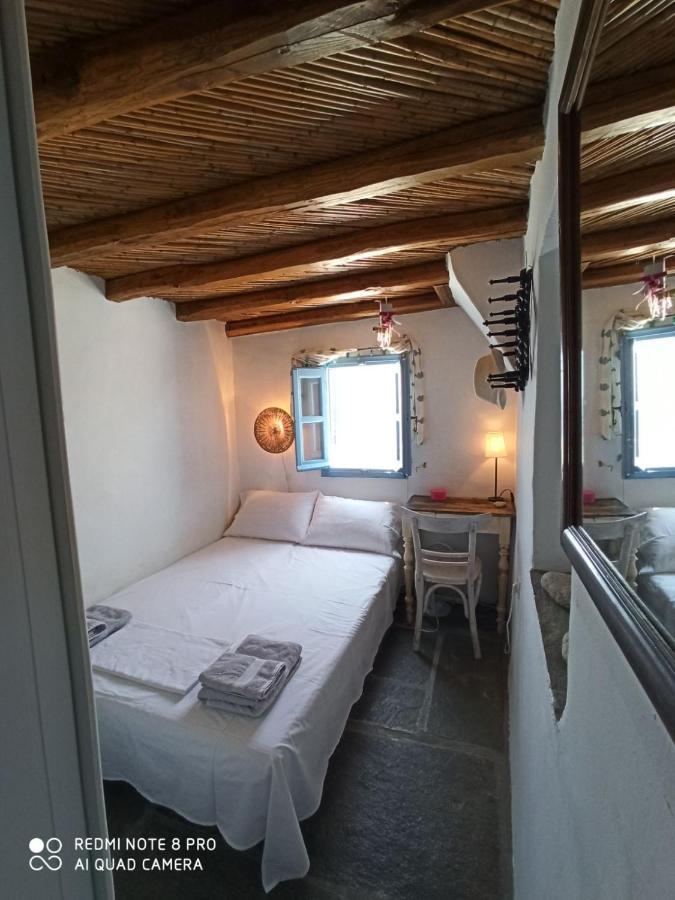 Traditional Stone House With Breathtaking View Serifos Town 外观 照片