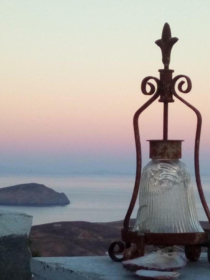 Traditional Stone House With Breathtaking View Serifos Town 外观 照片